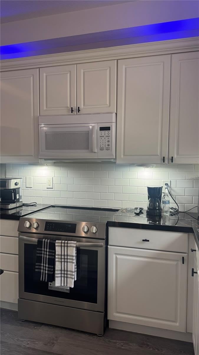 2015 Grand Oak Drive – photo 4