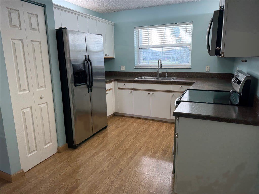 670 E Lake Jasmine Circle – photo 5