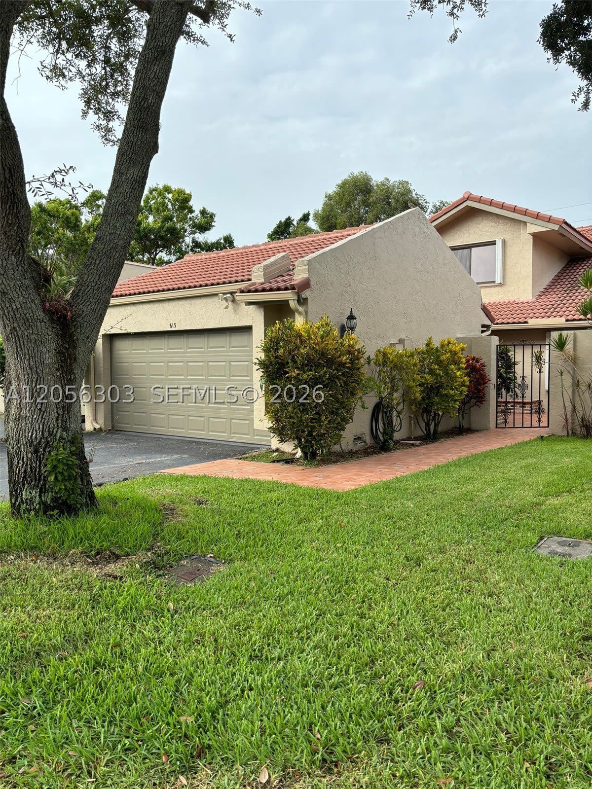 613 Patio Village Way – photo 3