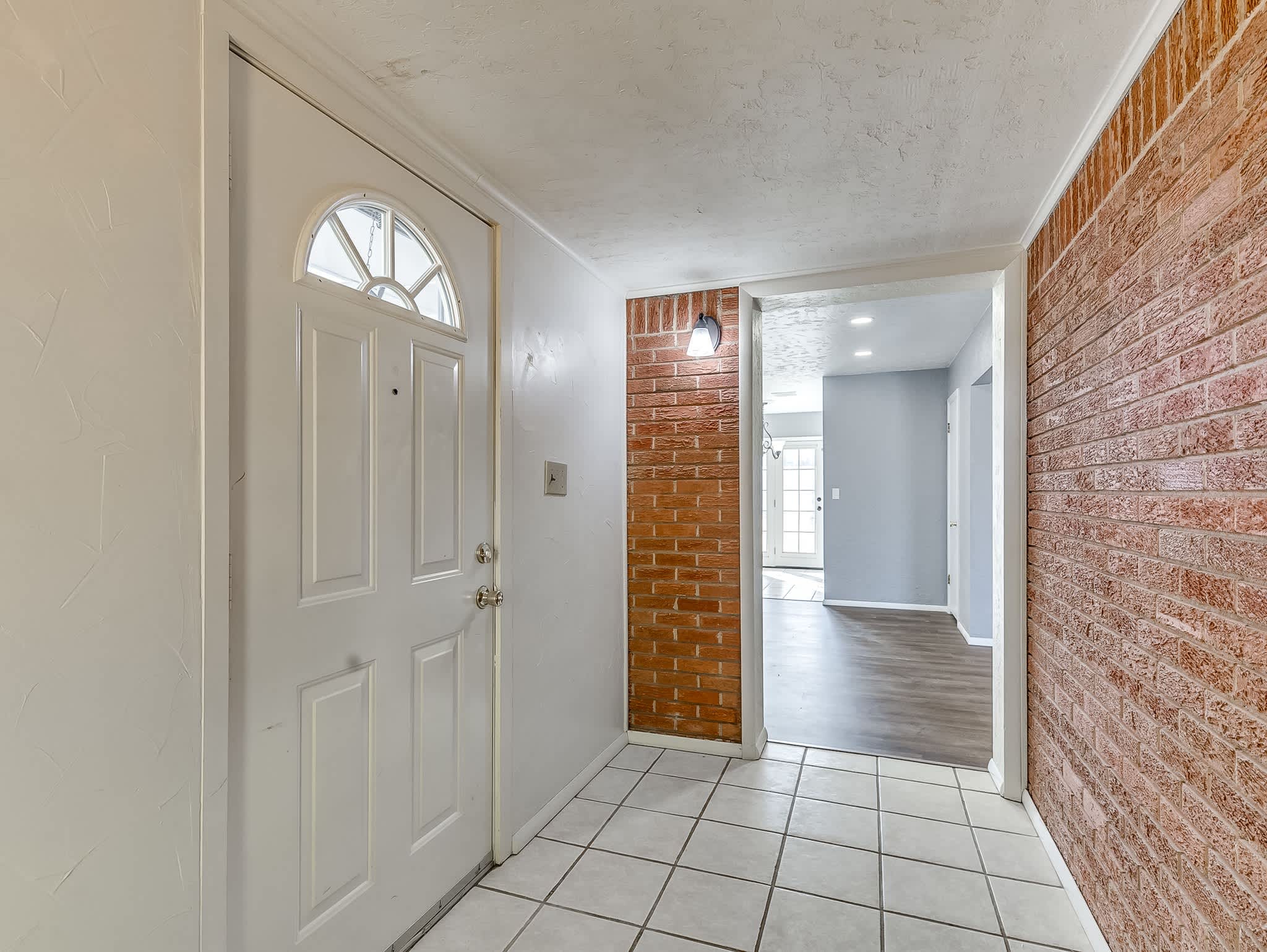 316 W Bass Avenue – photo 5
