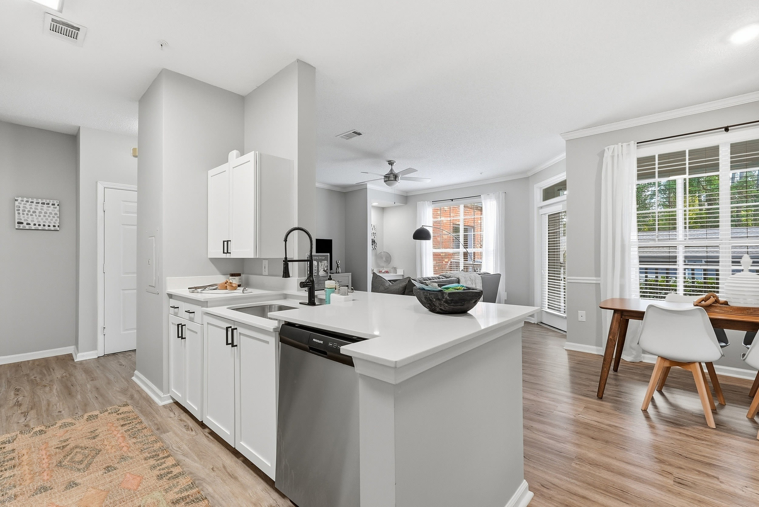 Avana Long Point – photo 5