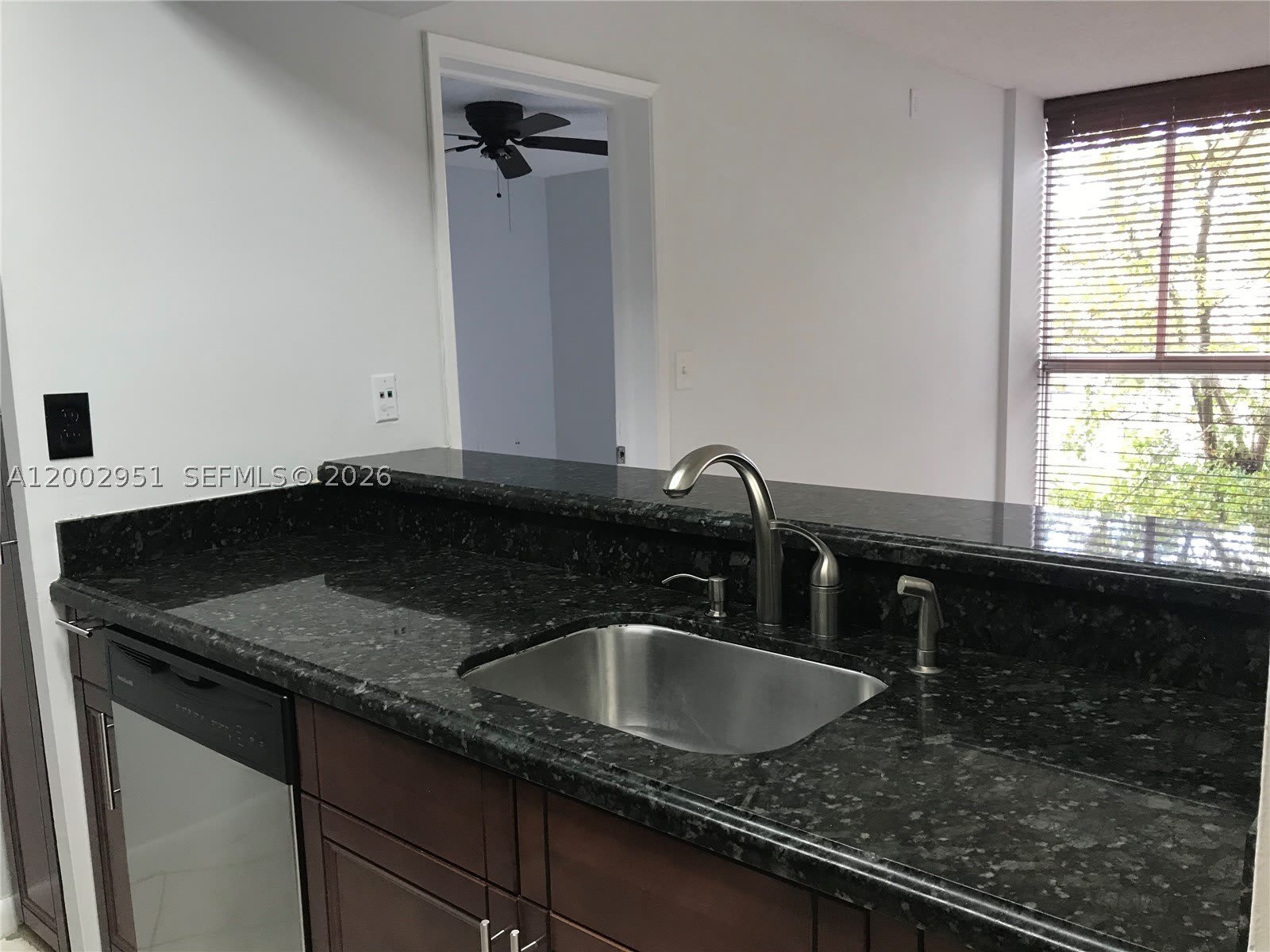 7075 NW 186th St – photo 4