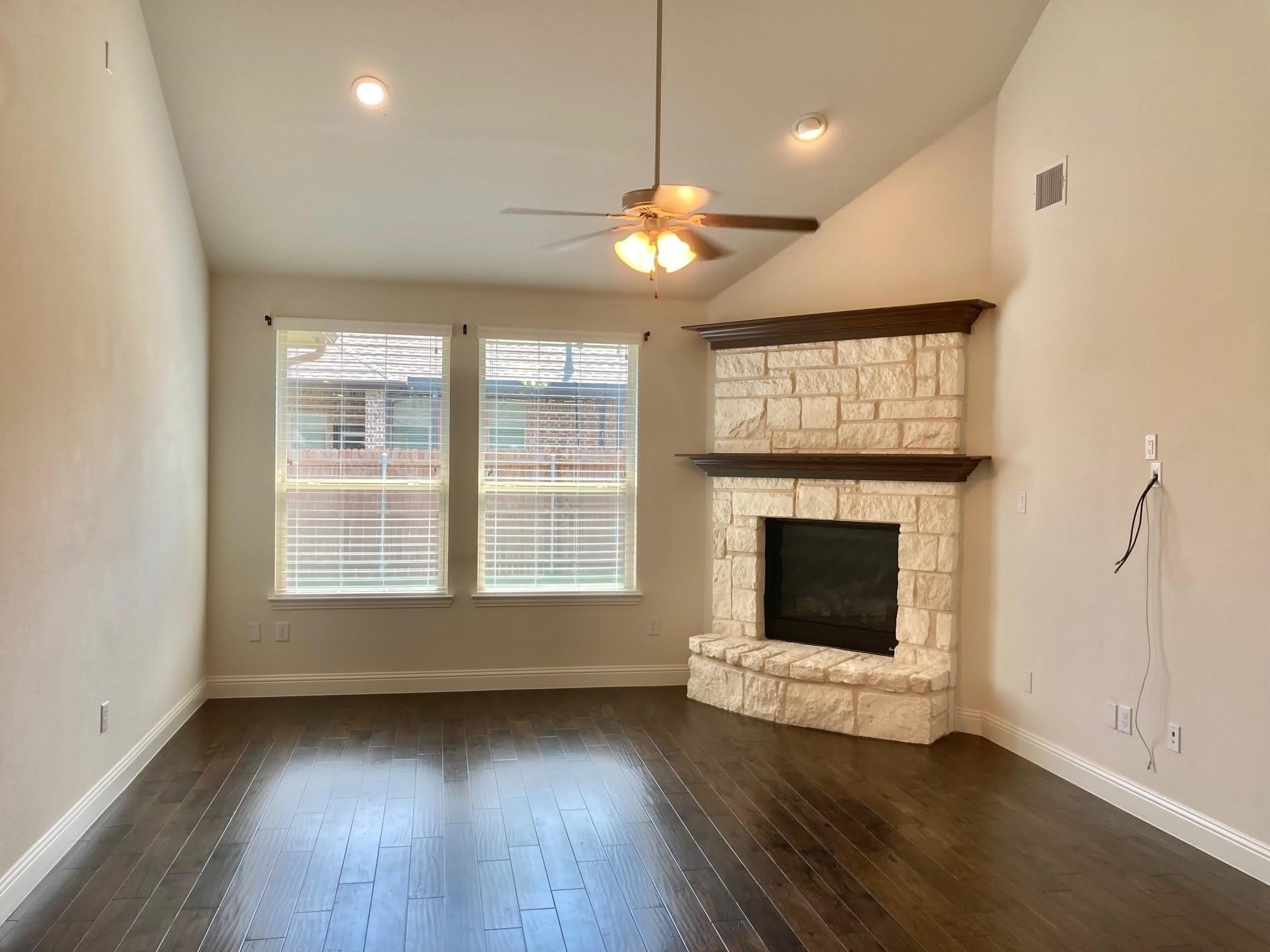 1106 Bryce Canyon Drive – photo 2