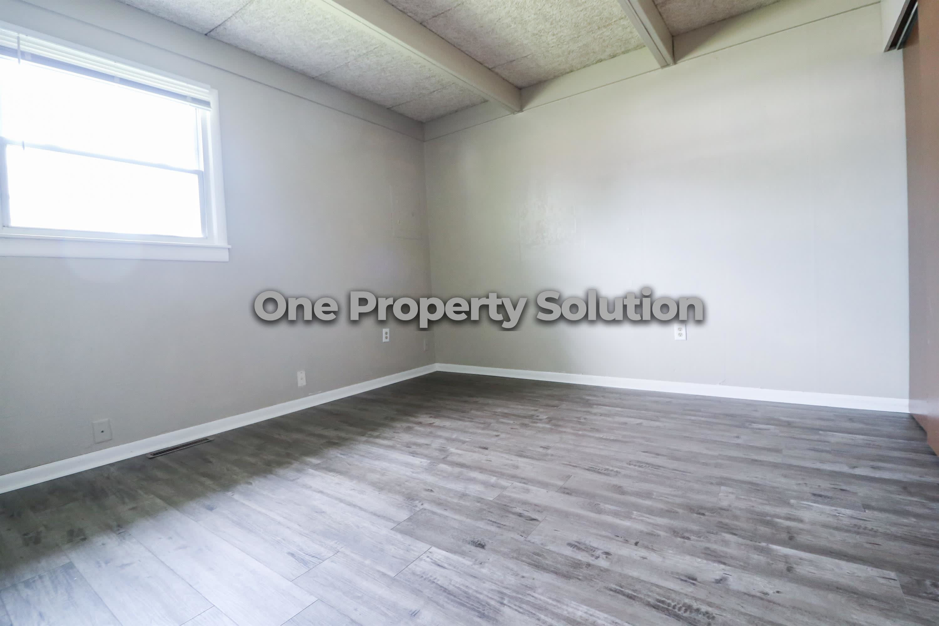 1309 Logan Street – photo 5