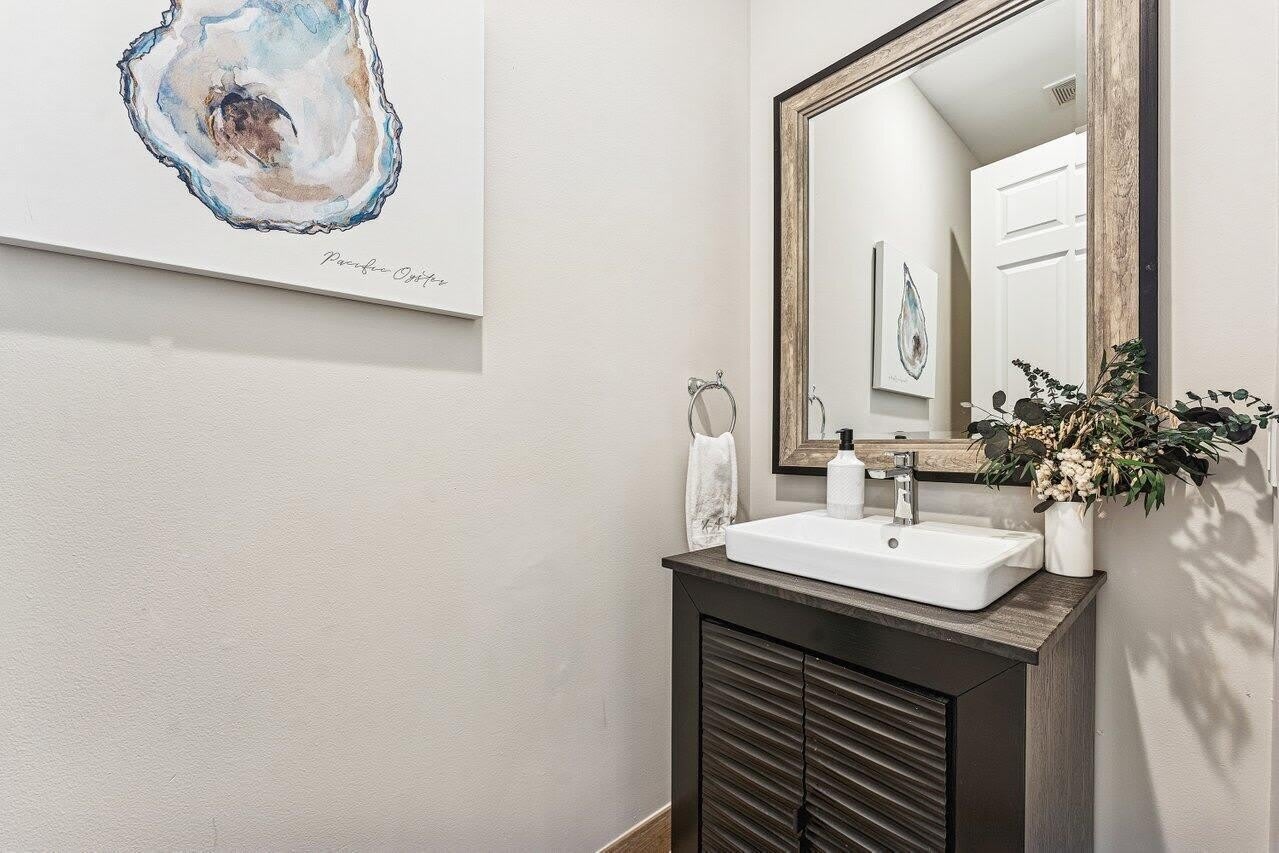 813 Estancia Way – photo 5
