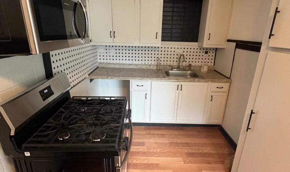 2518 Peoples Street – photo 5
