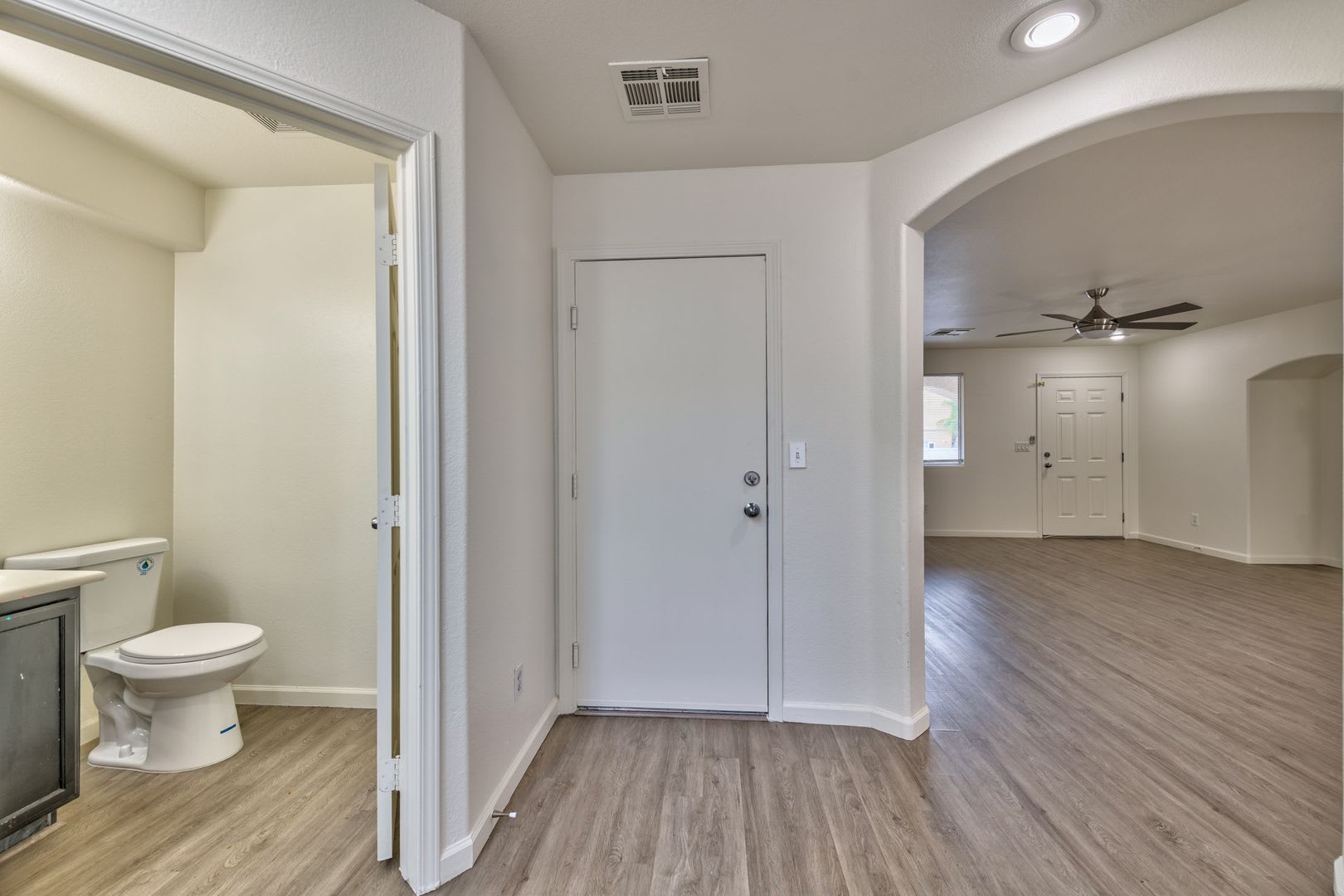949 Medina De Leon Avenue, Henderson, NV 89015 – photo 2