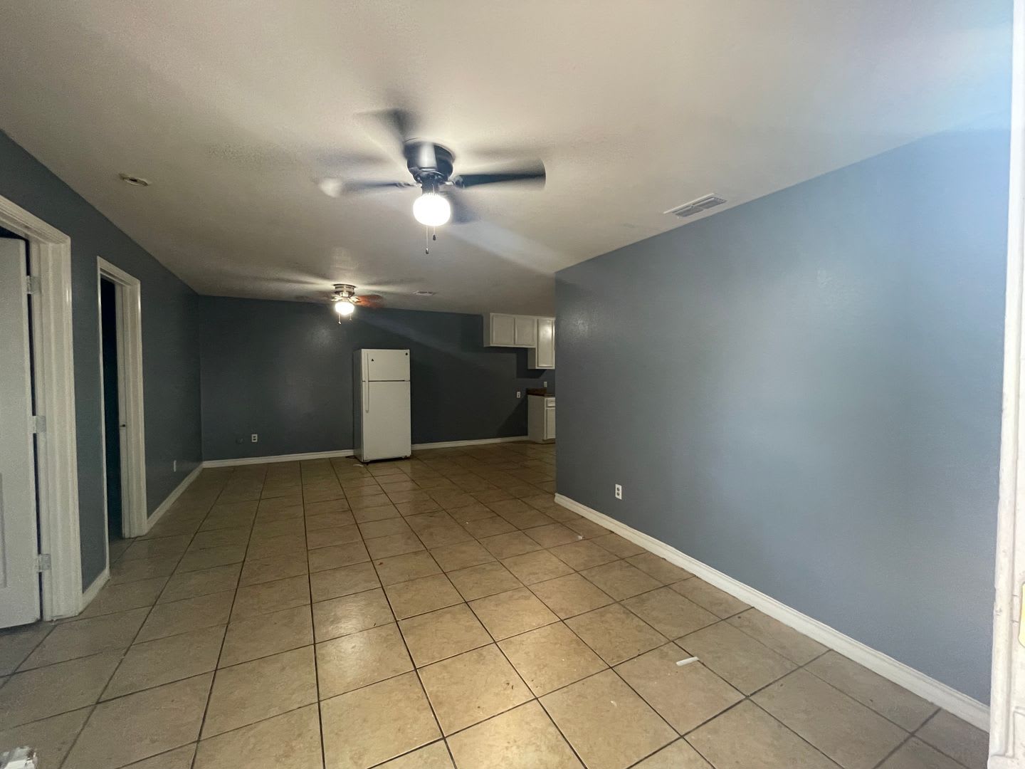 Charming 3-Bedroom, 1-Bath Duplex – Convenient Corpus Christi Location – photo 2