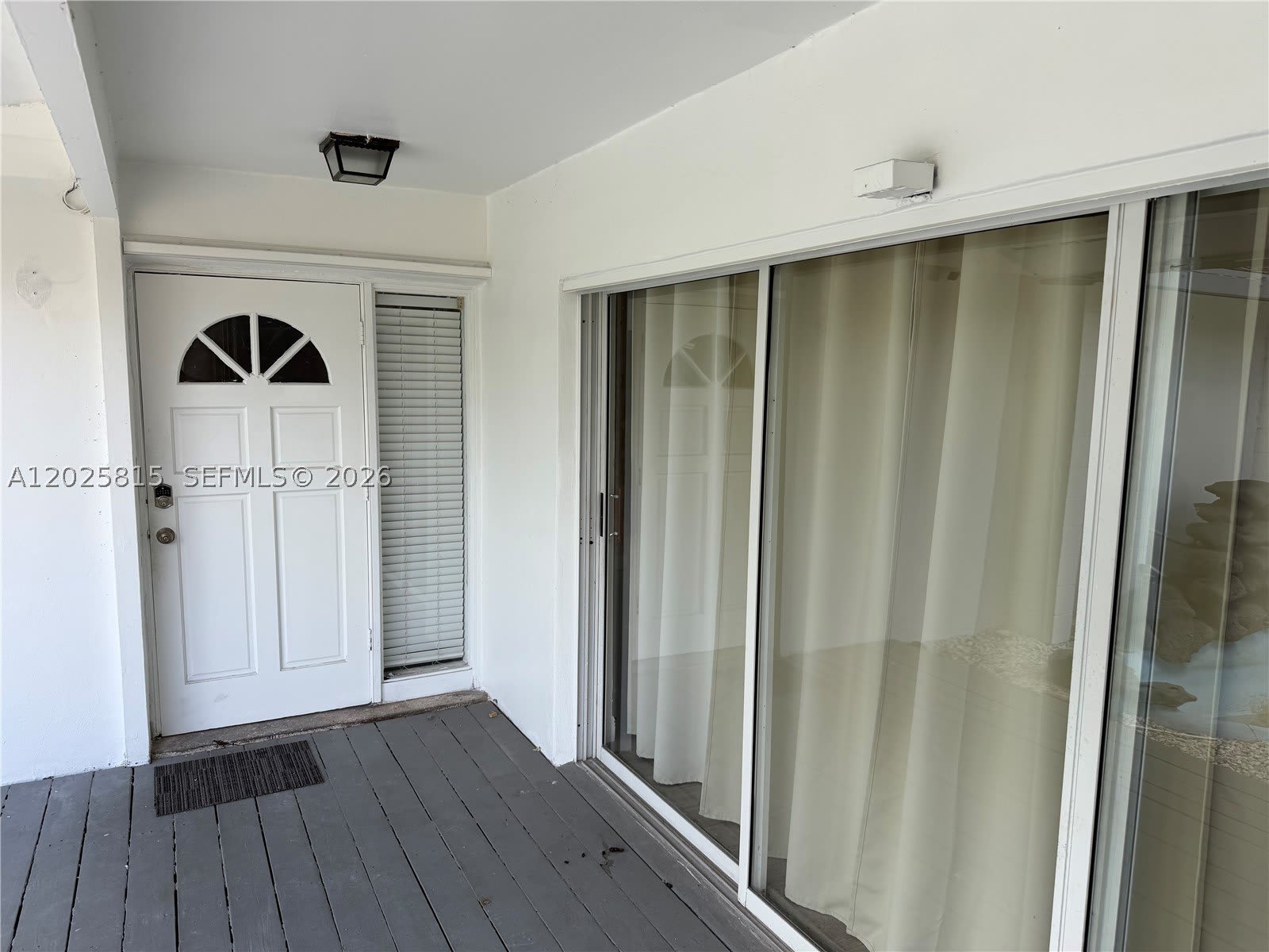 19640 Lenaire Dr – photo 2