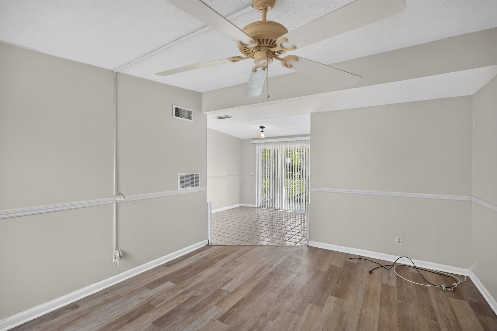 Home for rent – photo 2