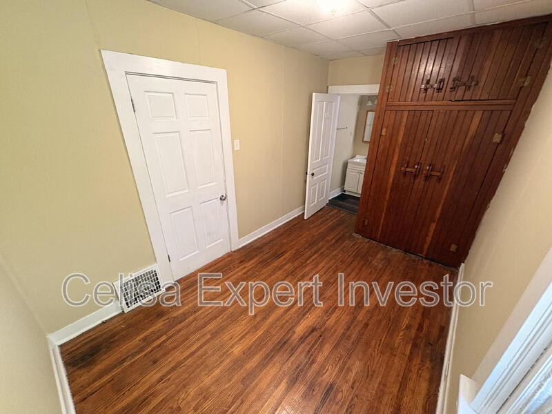 3201 Dinnen Ave – photo 5