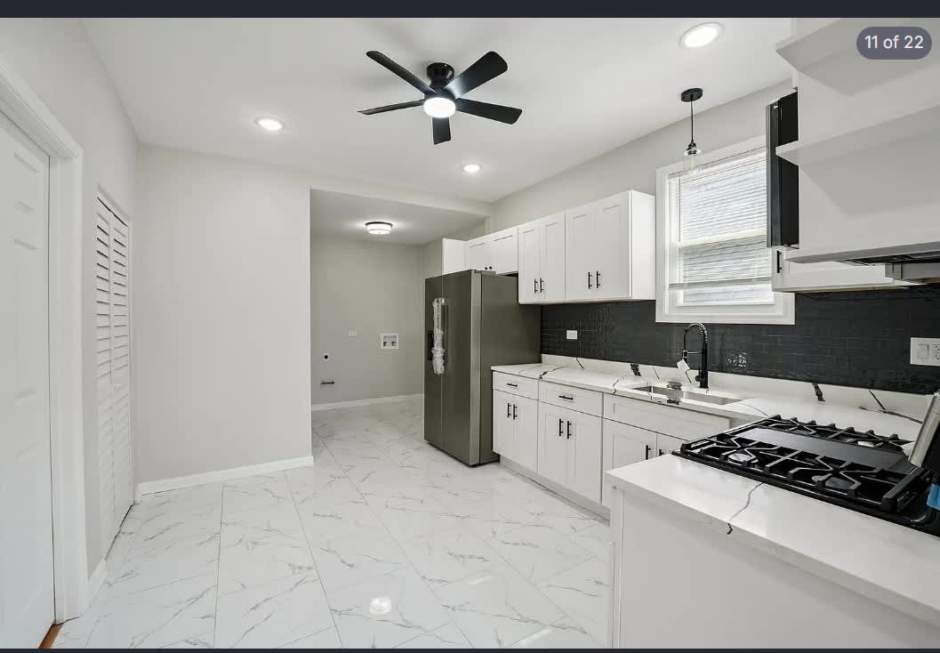 8241 South Burley Avenue – photo 2