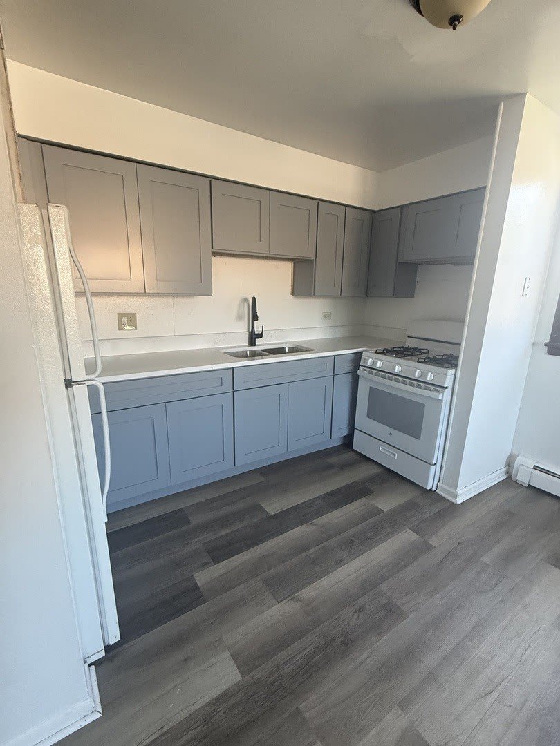 1627 Woodbine Drive – photo 2