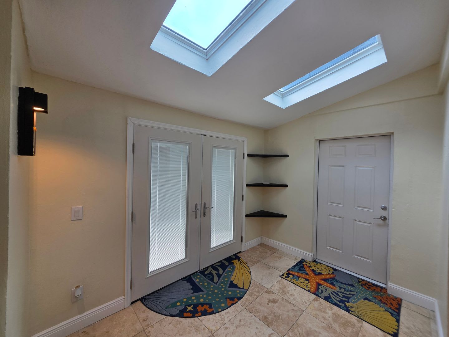 Spacious Townhome in The Trails – photo 5