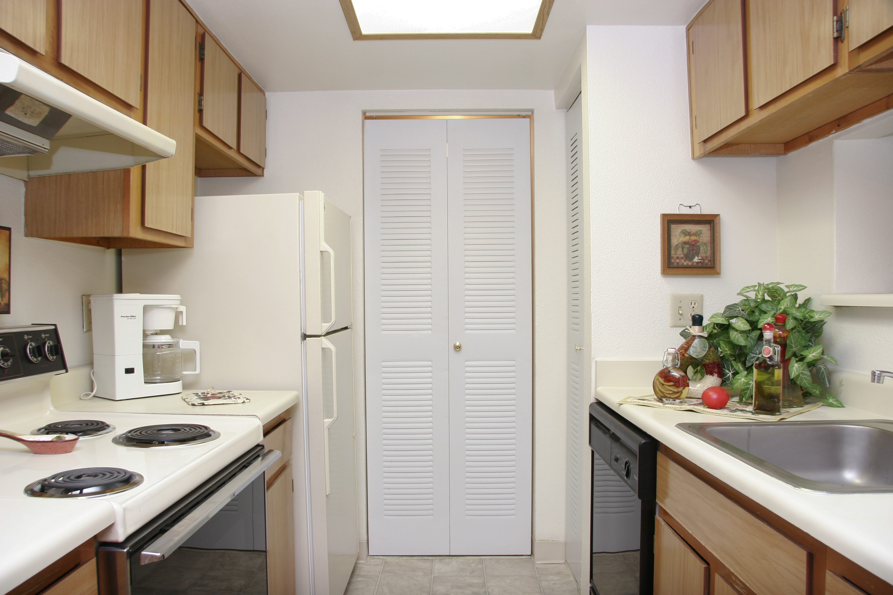 Grand View Apartment Homes – photo 5