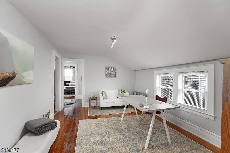35 Hazelwood Rd – photo 3