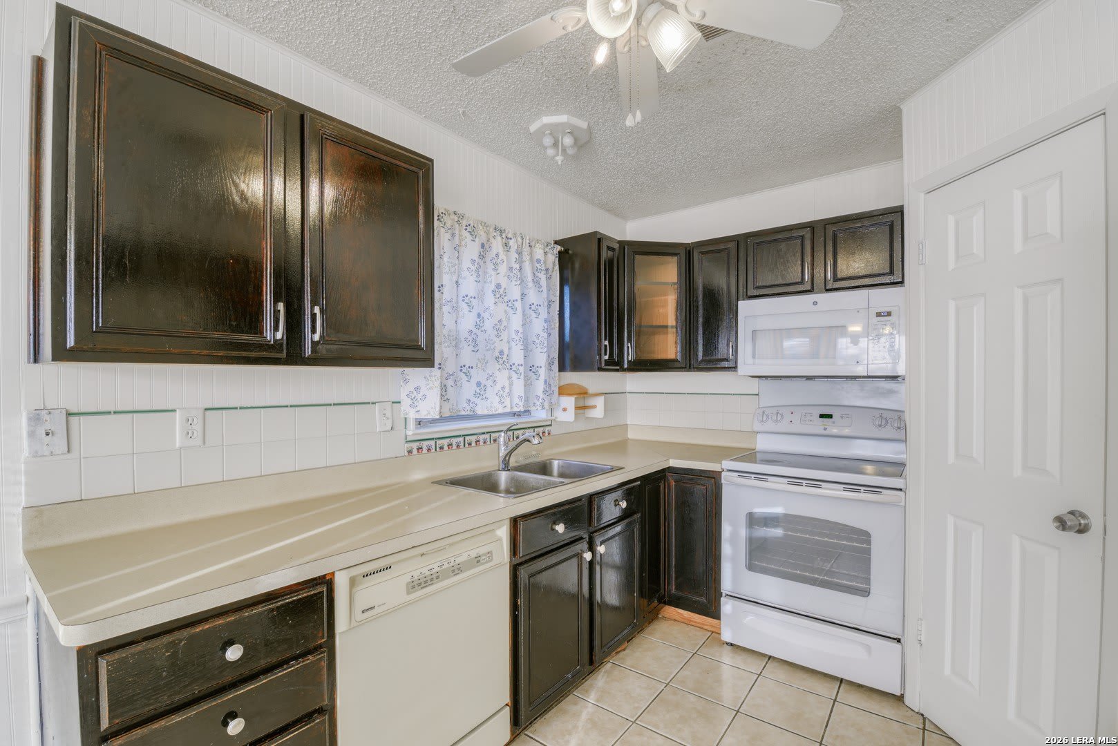 11507 SPRING CREST ST – photo 5