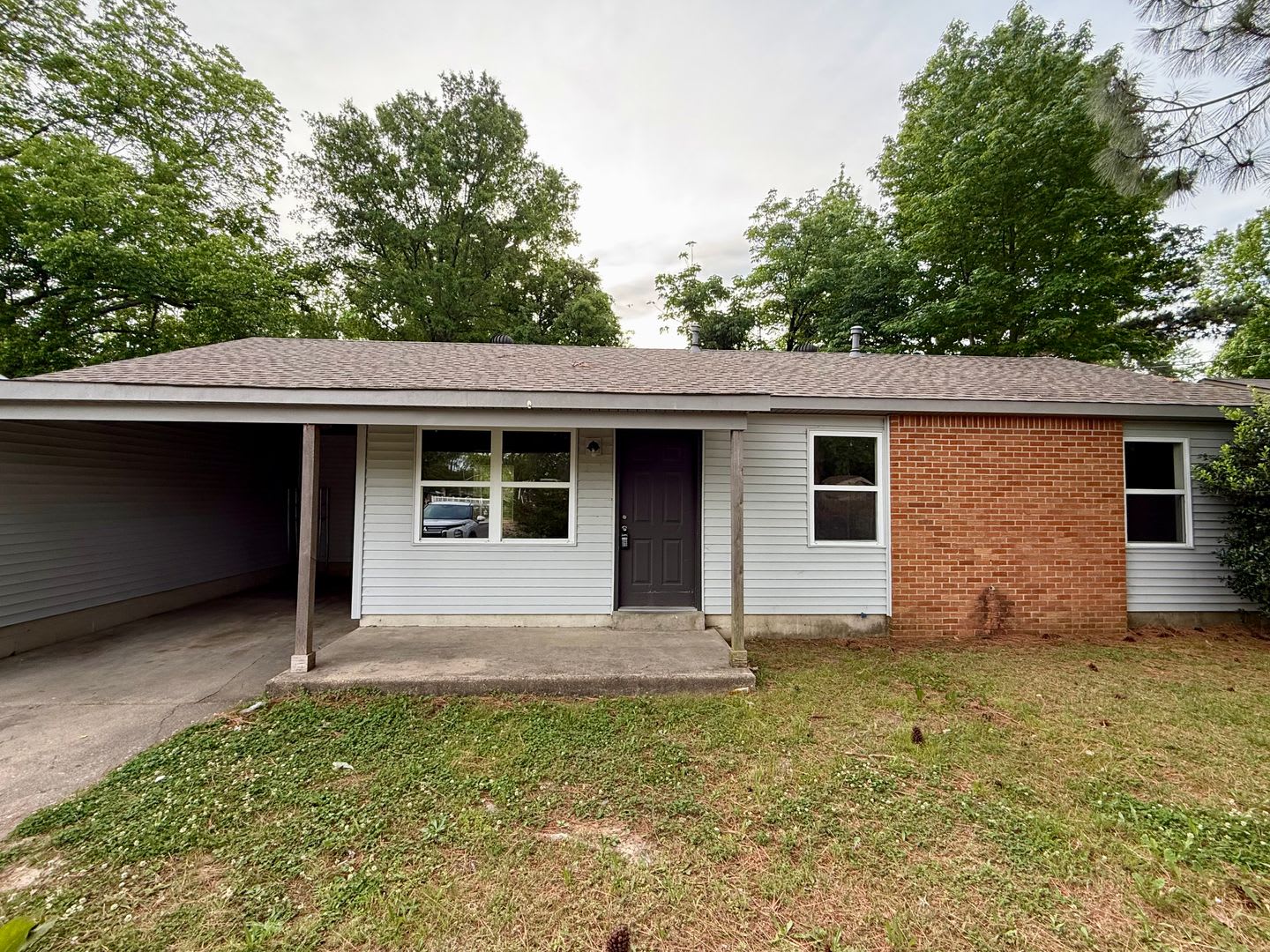2310 Fairfield Jonesboro Hud Accepted – photo 1