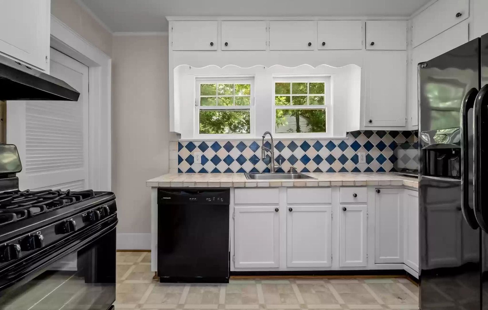 Beautiful 3bed/1bath – photo 5