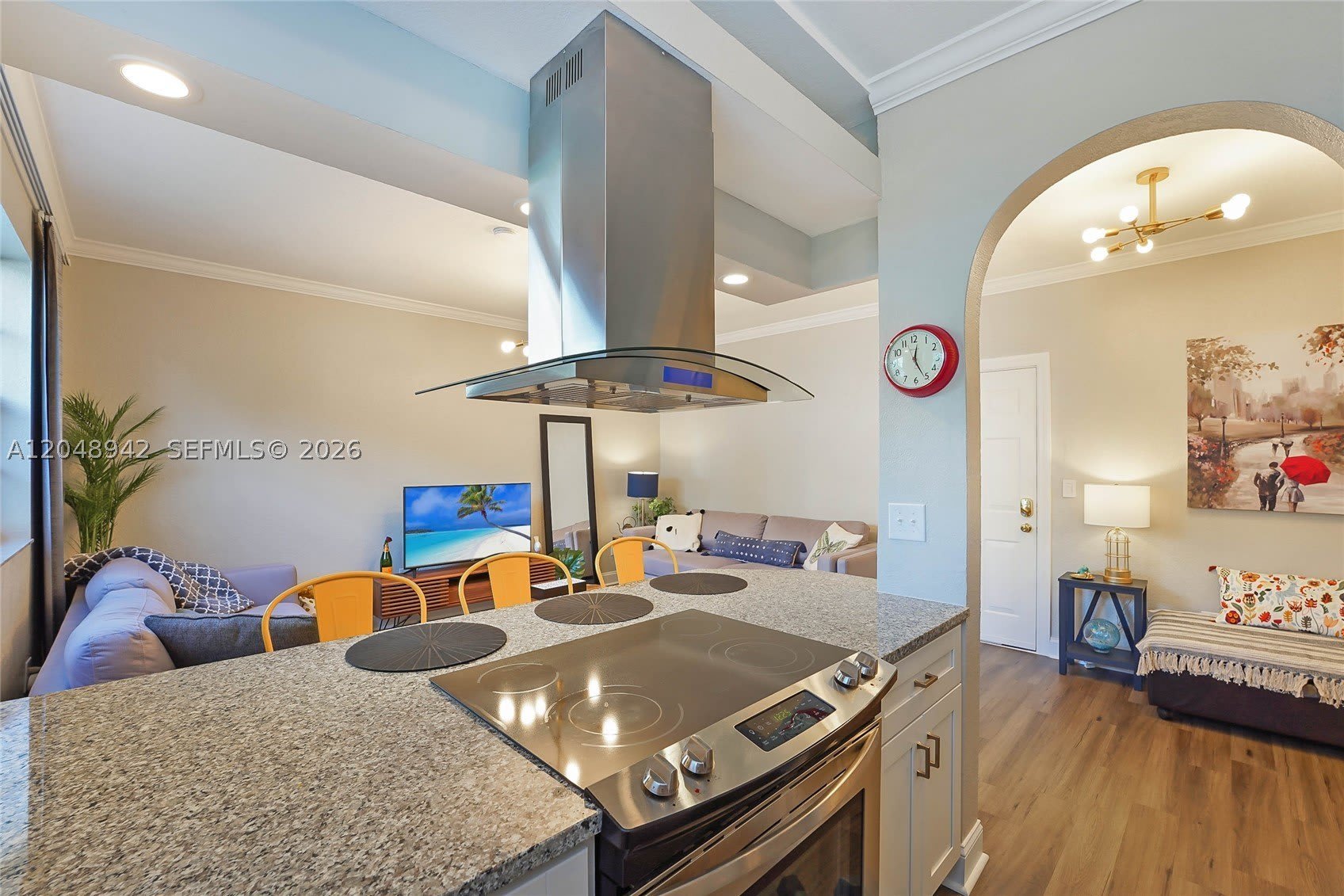 359 Meridian Ave – photo 5