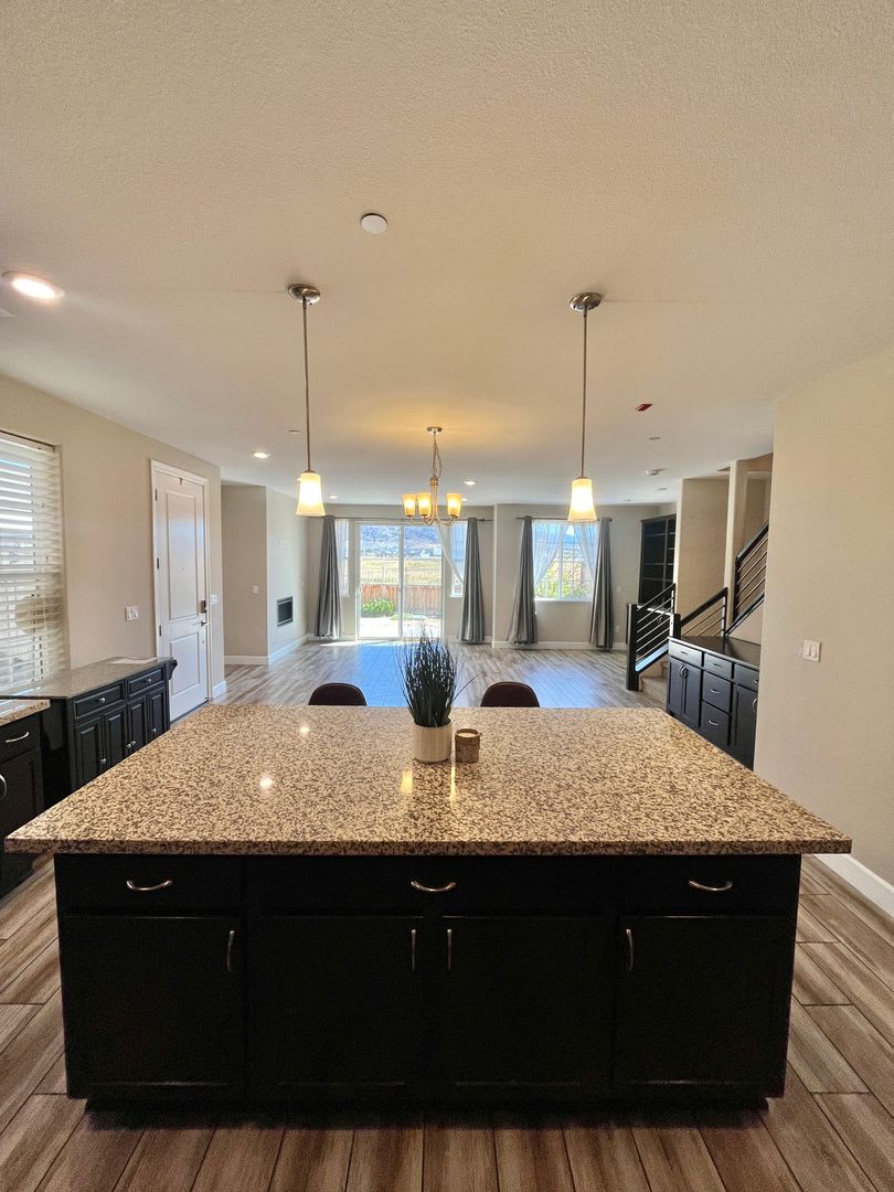 3 Bedrooms 2 1 2 Baths With A 2 Car Garage At The Esplanade Damonte Ranch – photo 2