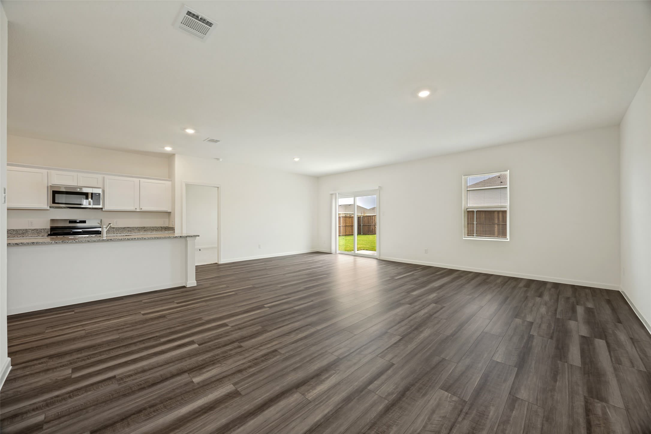 1425 Elliott Road – photo 5