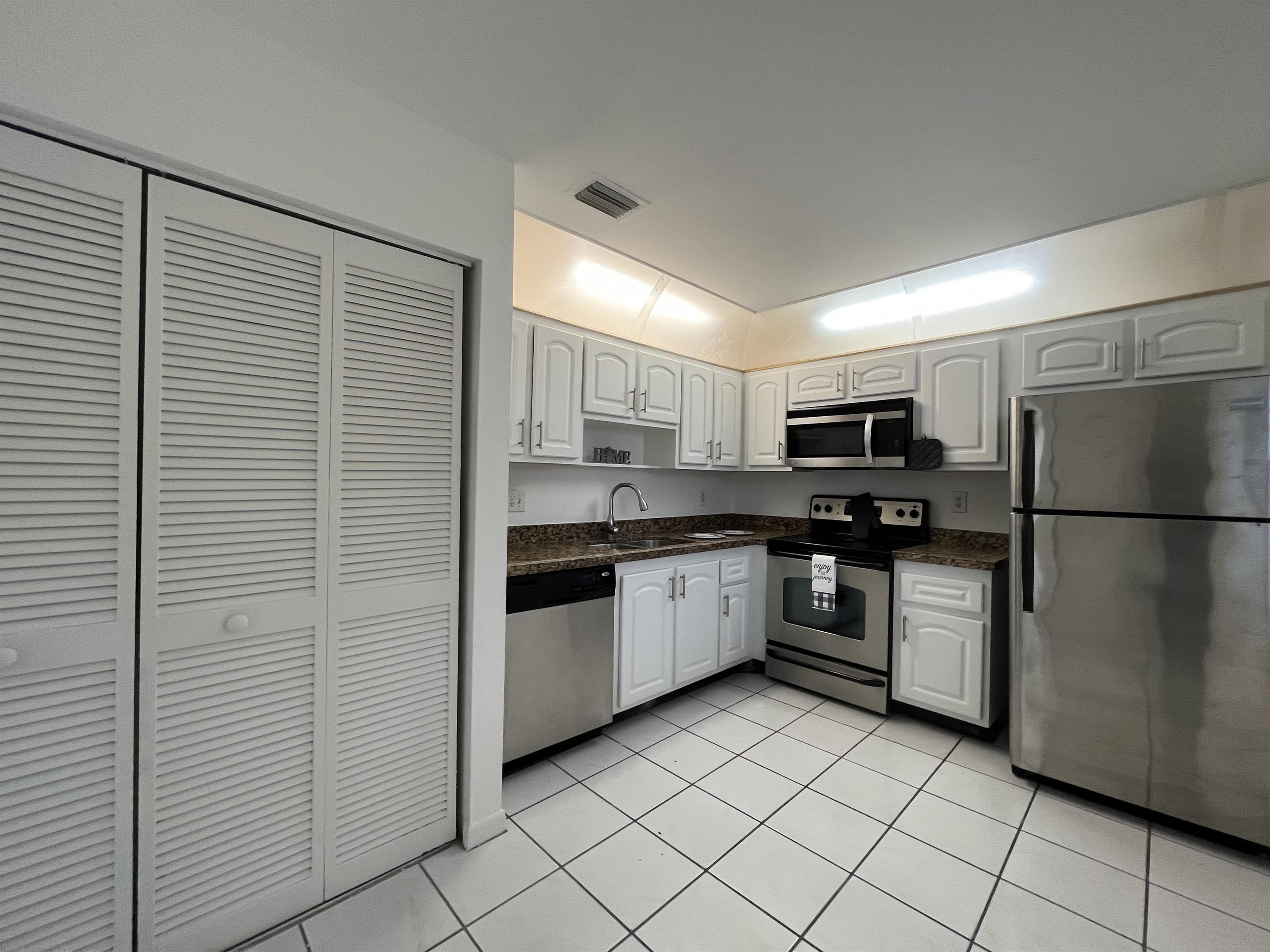 16413 Grape Way – photo 2