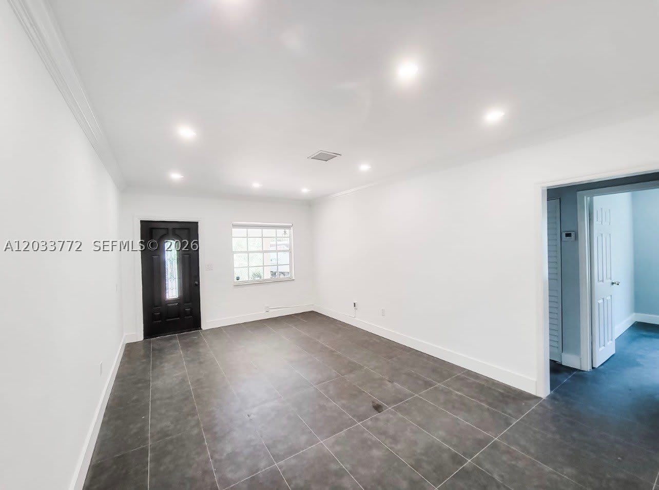 3685 SW 1st Ave – photo 4
