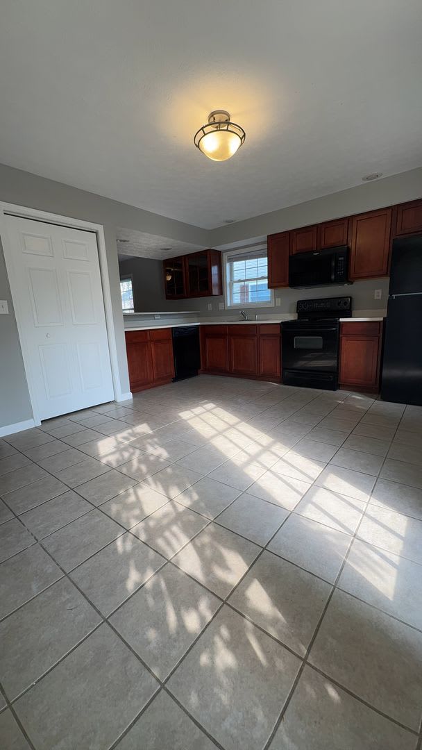 PRICE REDUCTION Available August 2026; Monthly rent $1,395 – photo 5