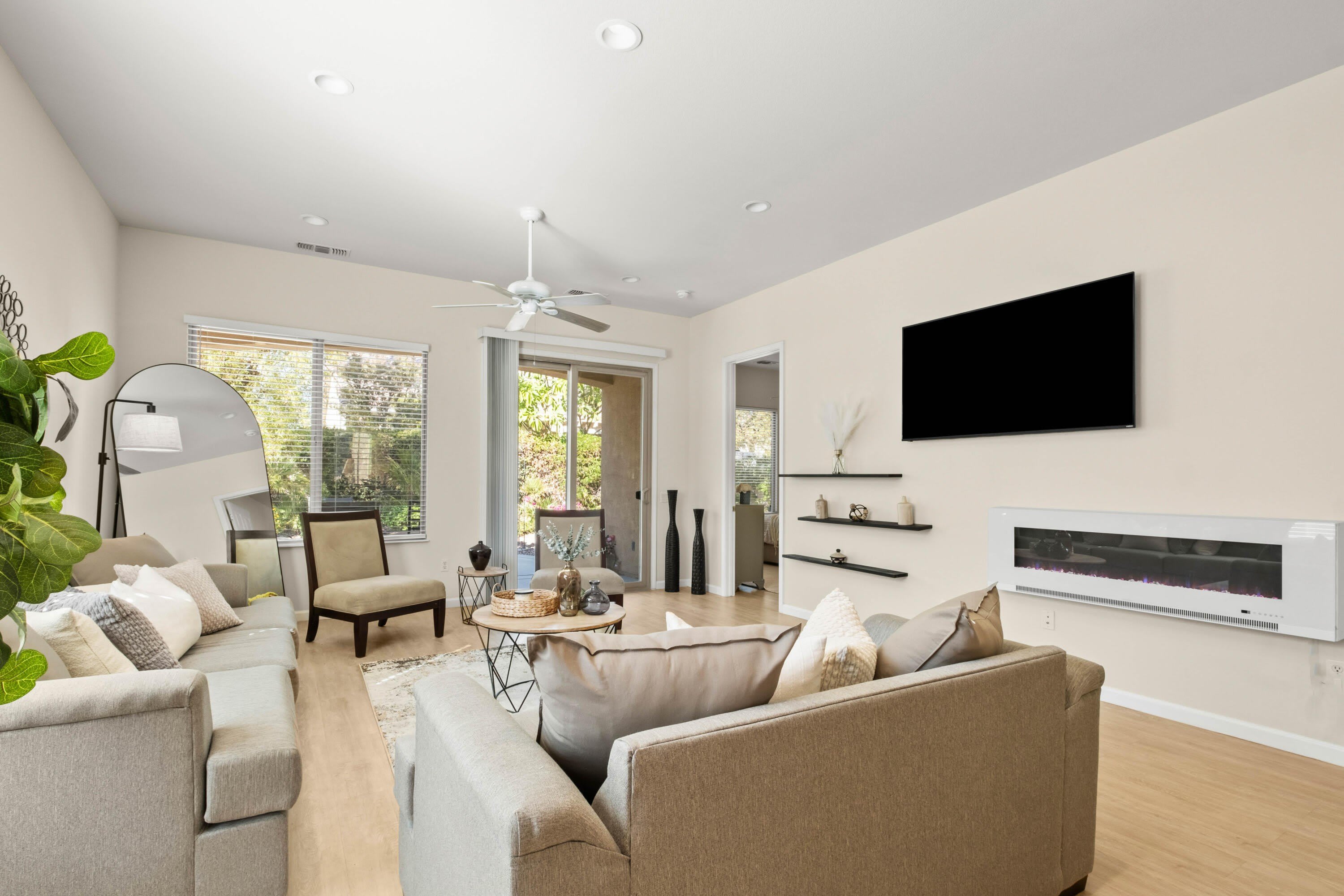 80528 Avenida San Fernando – photo 4