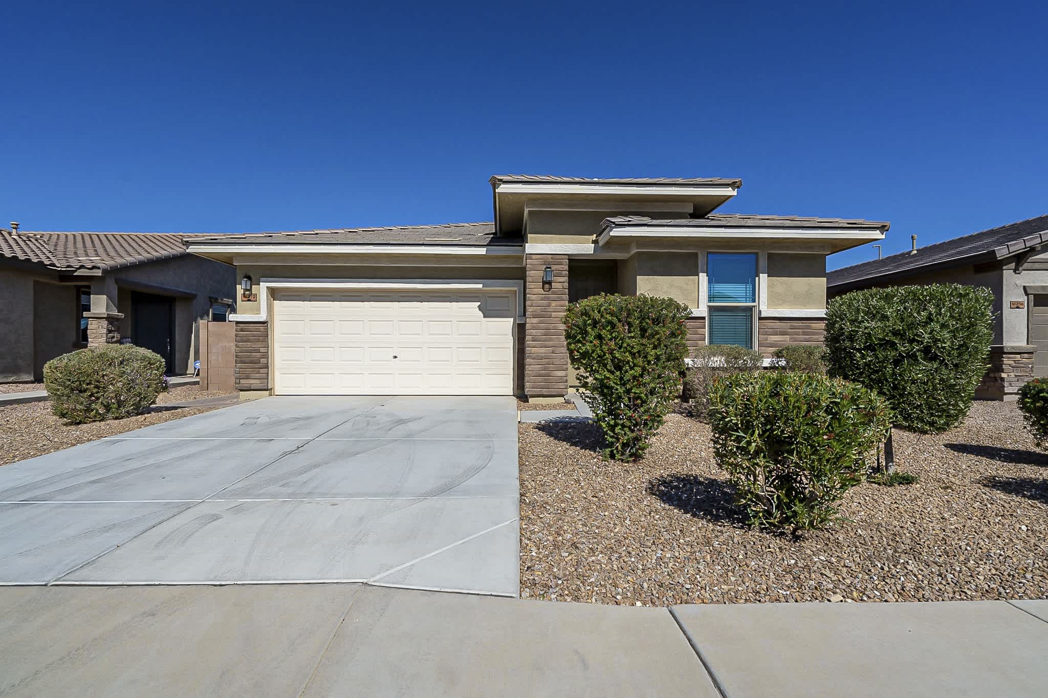 41272 West Rio Bravo Drive – photo 2
