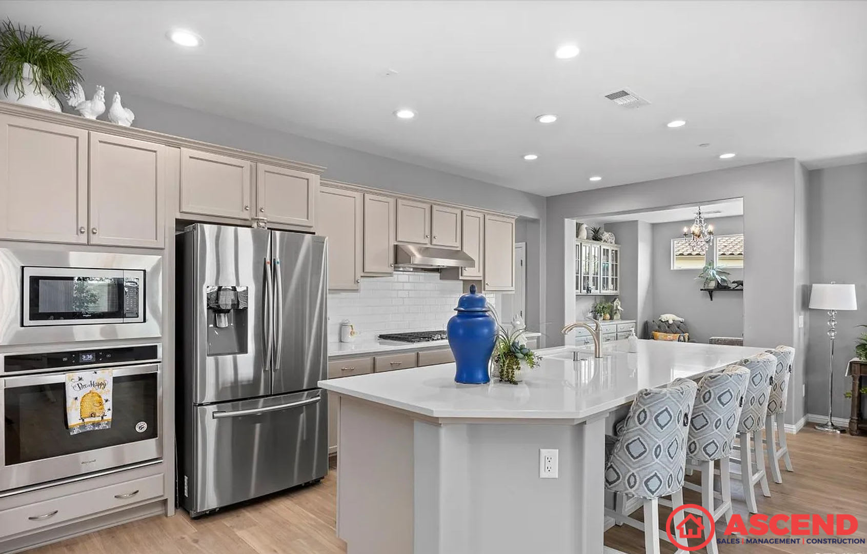 Move-In Special: $500 Off Your First 3 Months! Spacious 2BR/2BA + Den in 55+ Community – photo 5