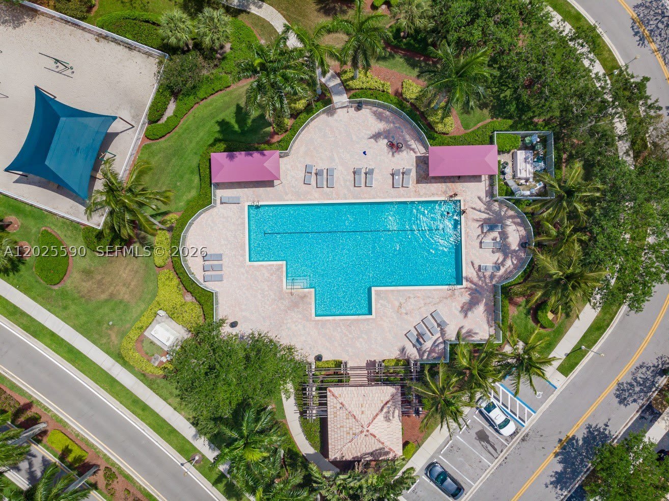 2098 Madeira Dr – photo 3
