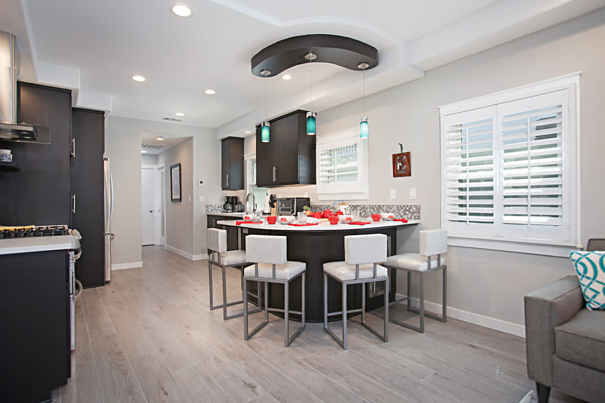 819 Dover Court-1 – photo 4
