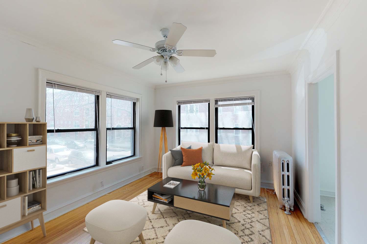 1440 E. 52nd Street – photo 3