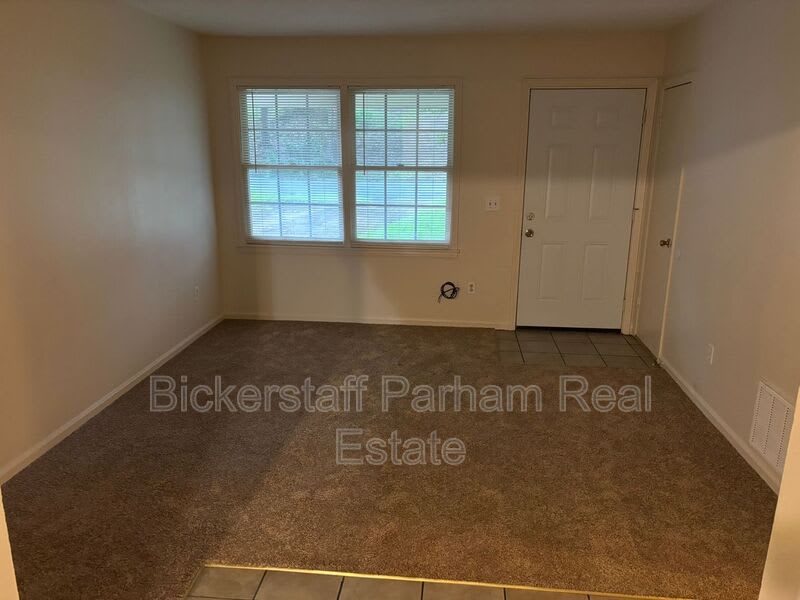 468 Bowen Boulevard – photo 3