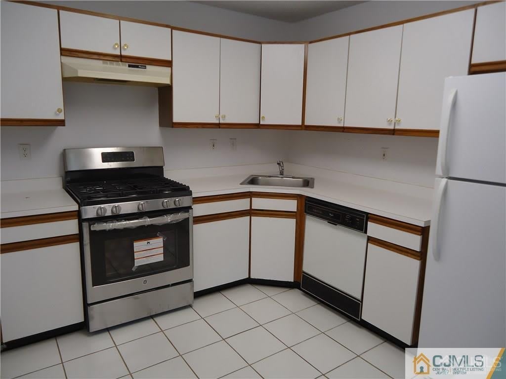 28 Pembrook Avenue – photo 5