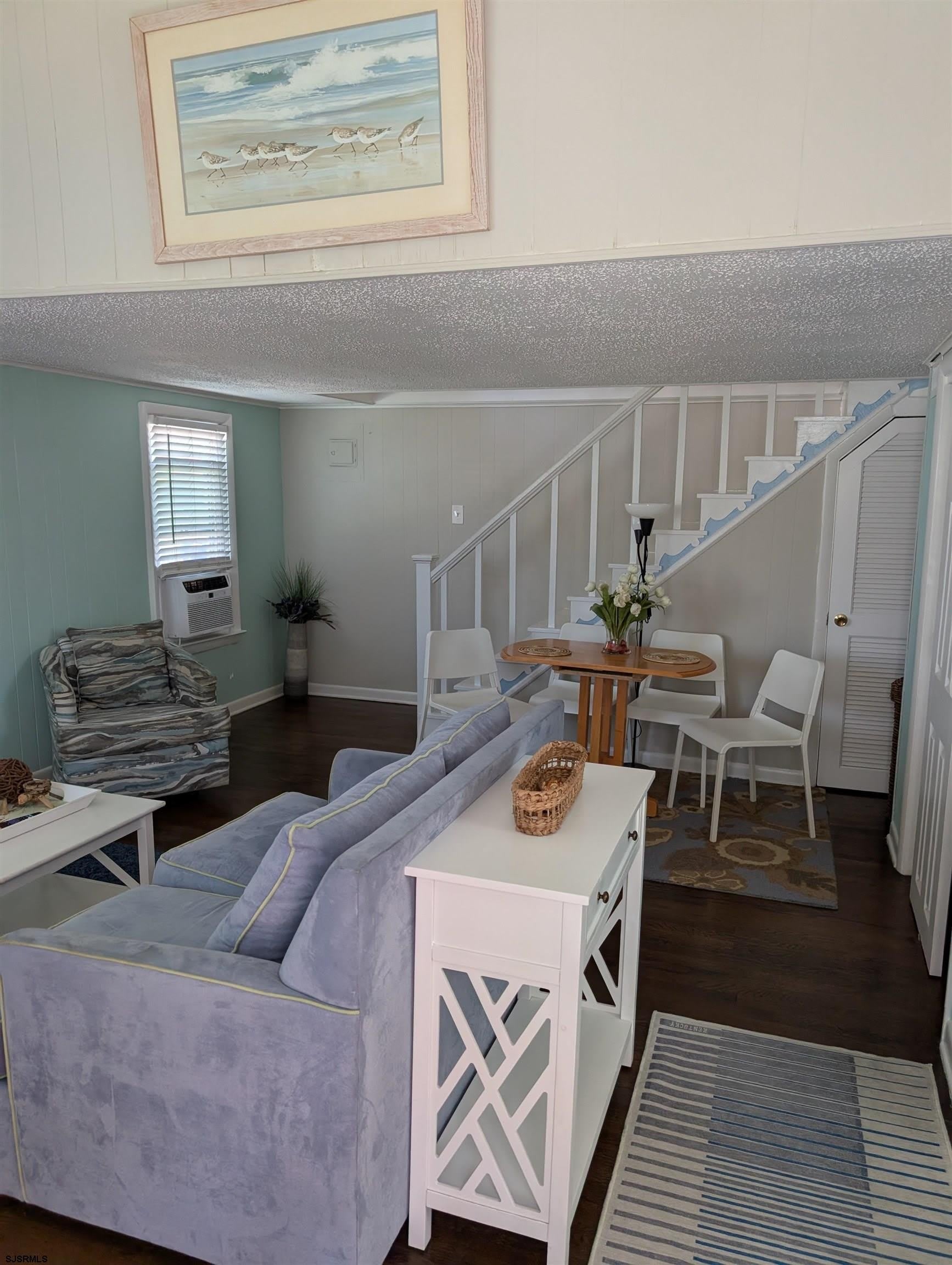 509 E 4th St – photo 4