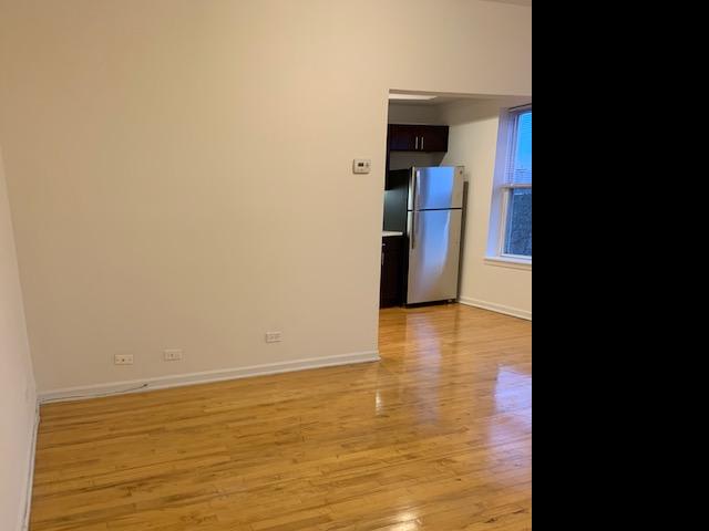 1555 N Mohawk Street – photo 3