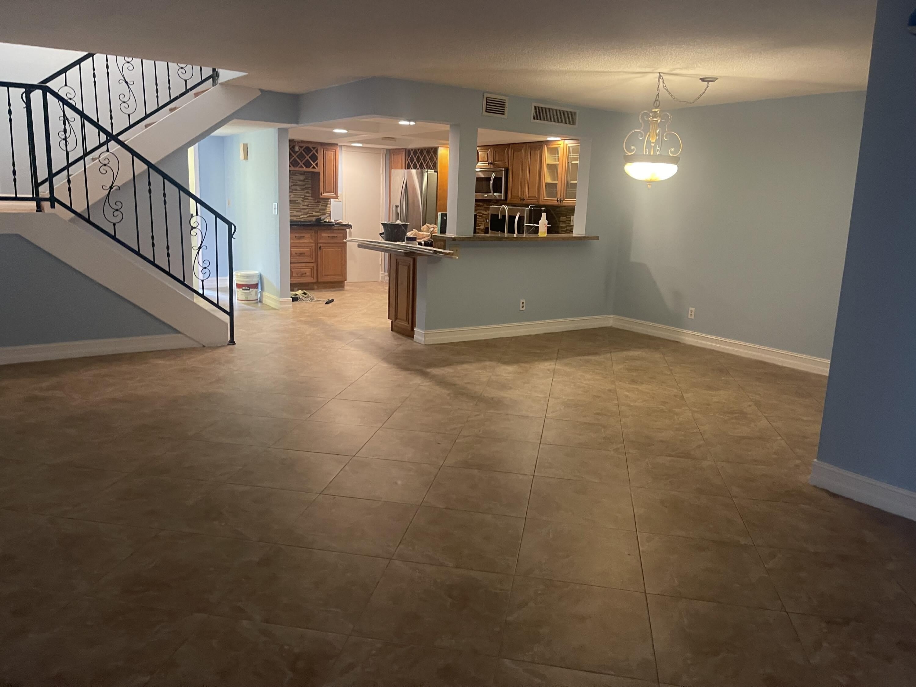 6667 Racquet Club Drive – photo 3