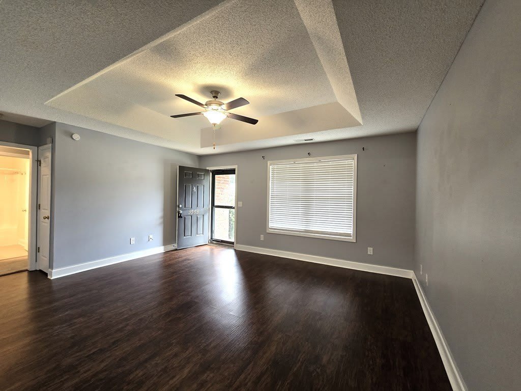 3563 Beacon Drive – photo 2