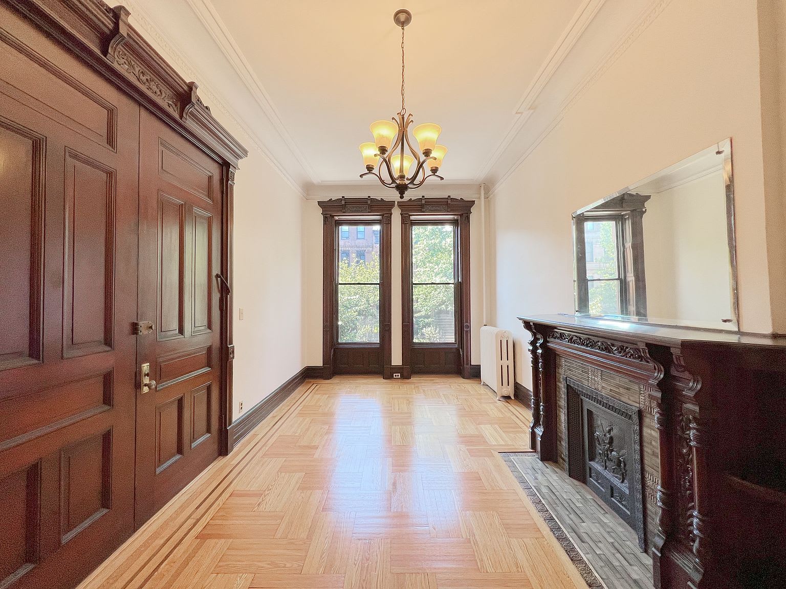 651 10th St Apt 2 – photo 1