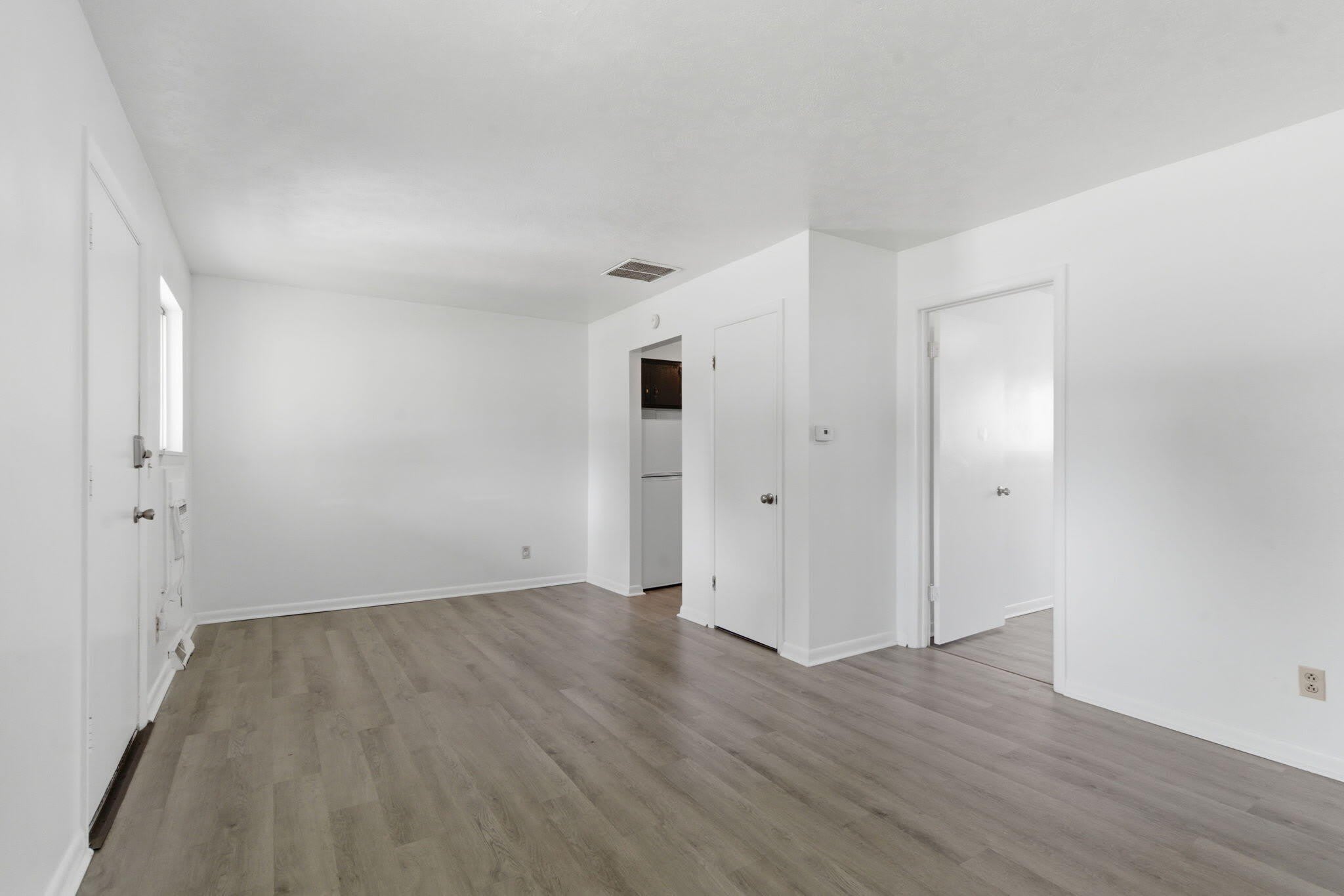 1017 W Washita Street – photo 5