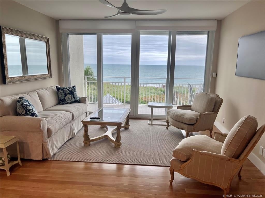 579 NE Plantation Road – photo 5
