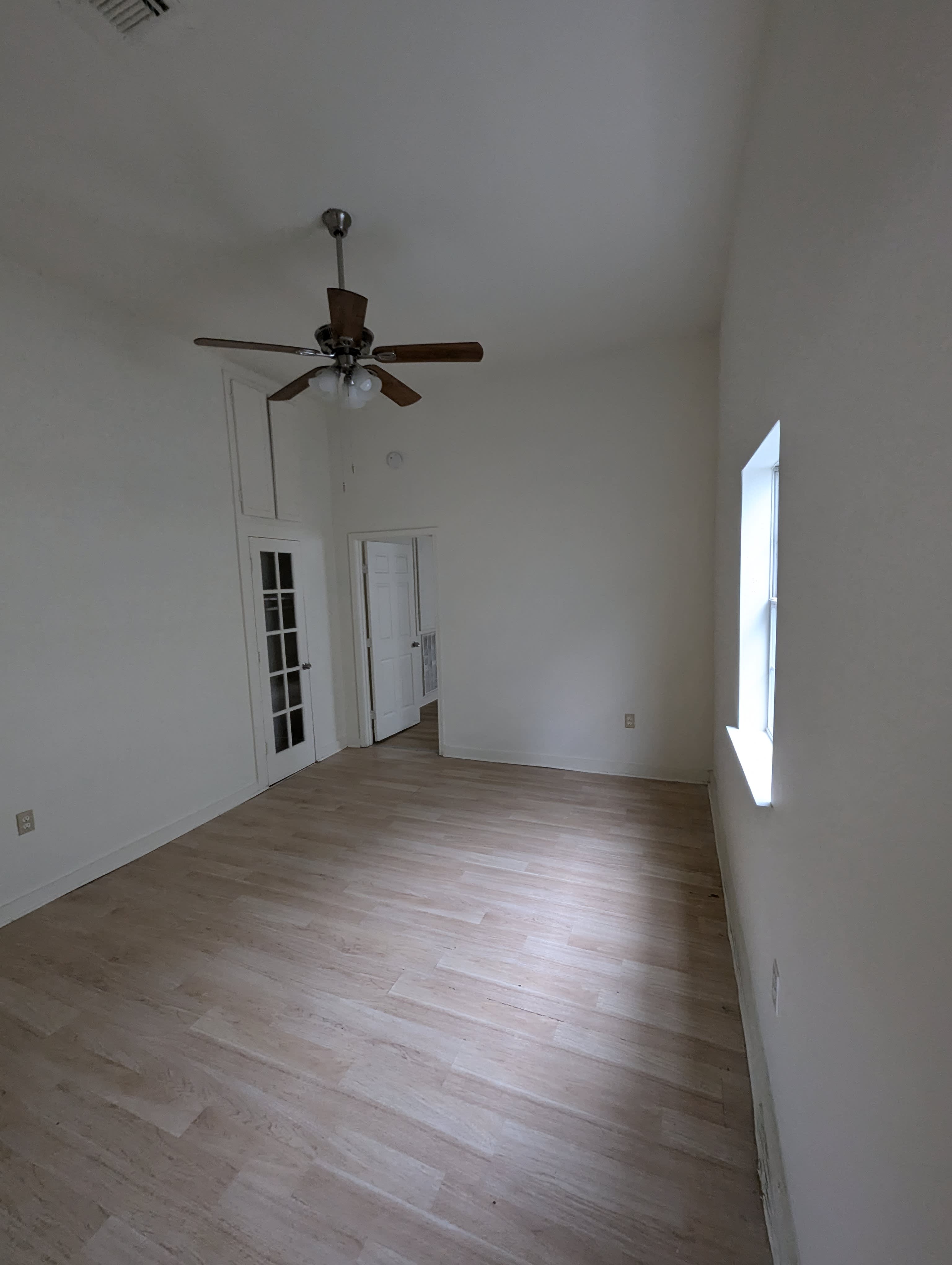 2914 Baudin St – photo 3