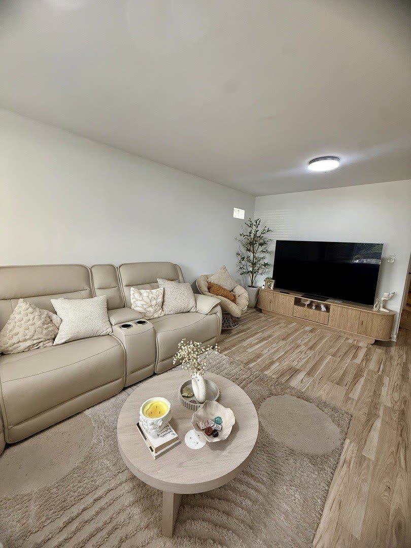 2308 Oakton Street – photo 4