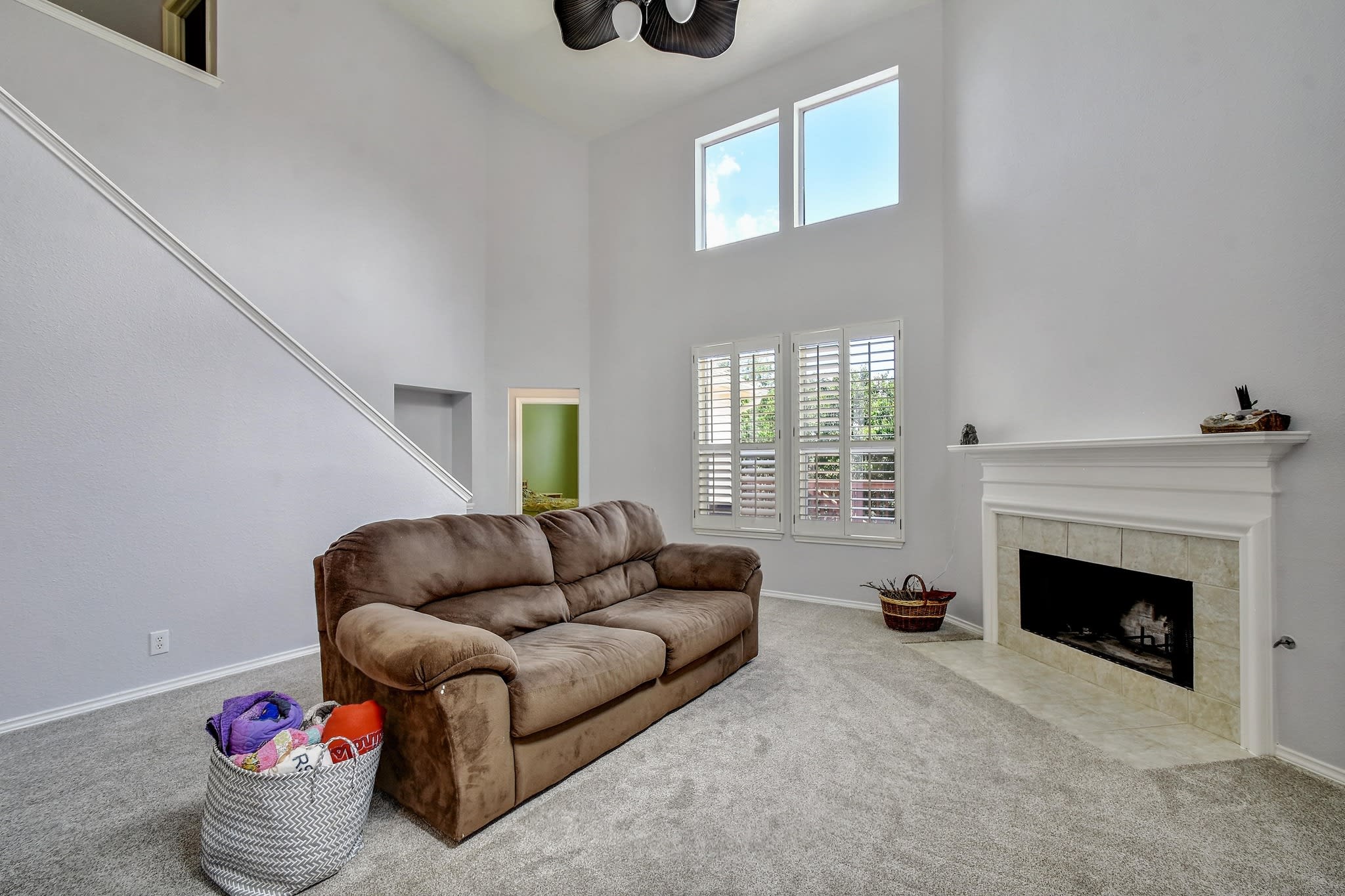 21715 Prospect Hl – photo 5