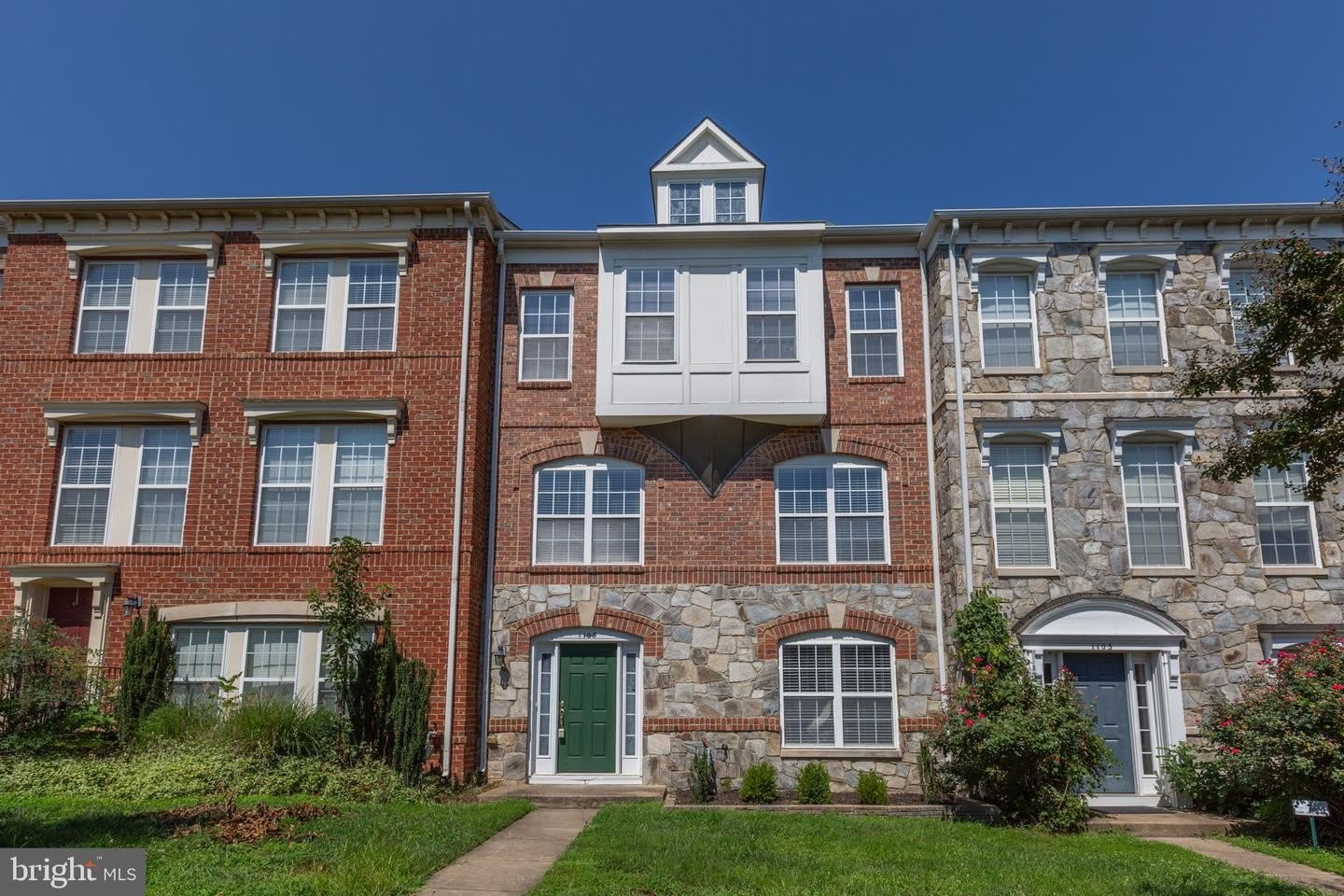 1105 PATRICK ST – photo 1