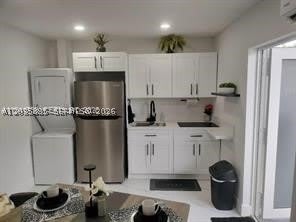 1130 NE 201st Ter – photo 2
