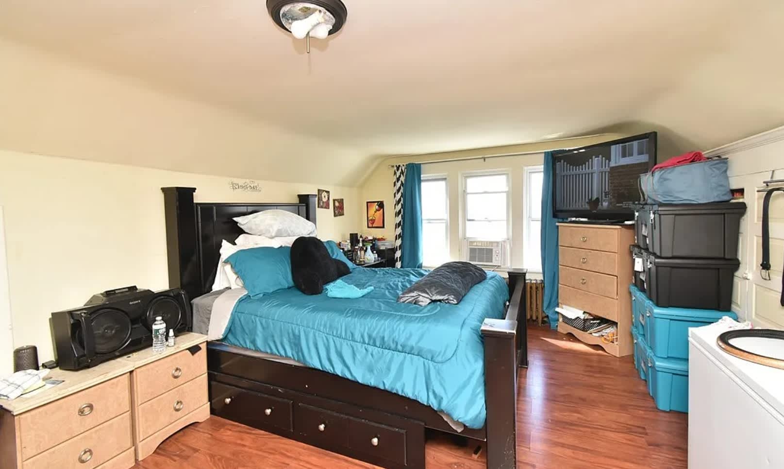 3077 Main StreetUnit #1 – photo 3